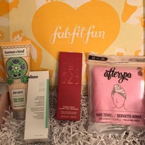 🛀FabFitFun products